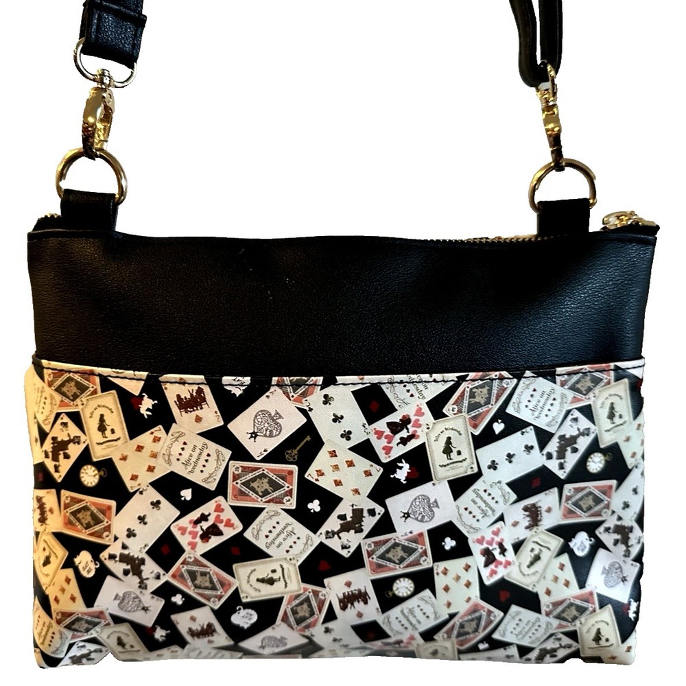 Alice on Wednesday Frame Shoulder Bag Clear Window Black Playing Cards Key Charm